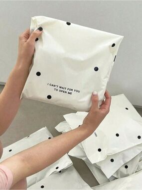 Mystery Bags 4 Items